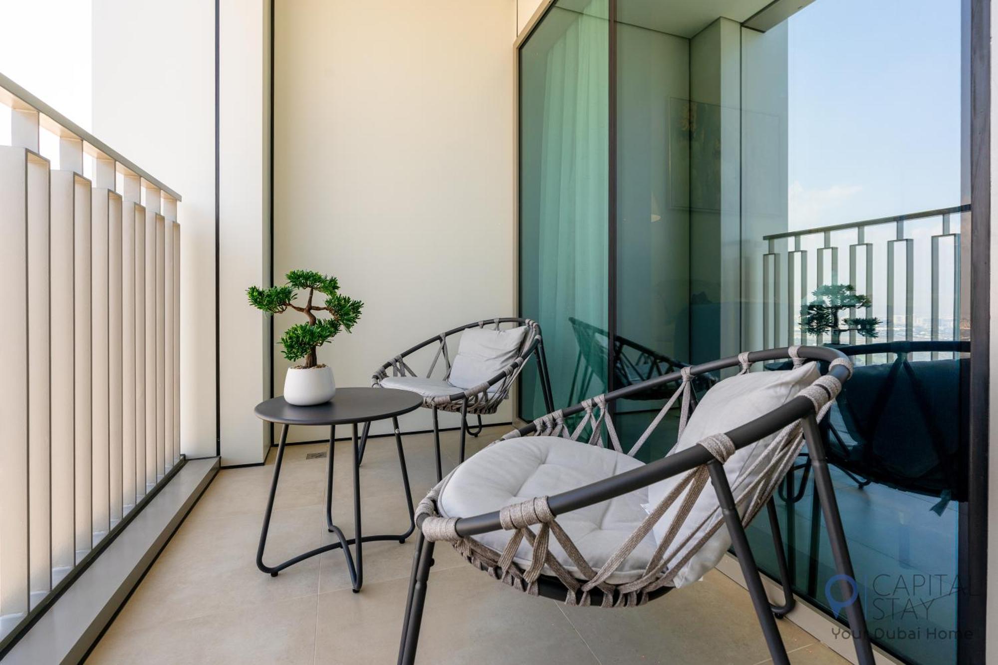 Capital - 1 Bed In Downtown *
